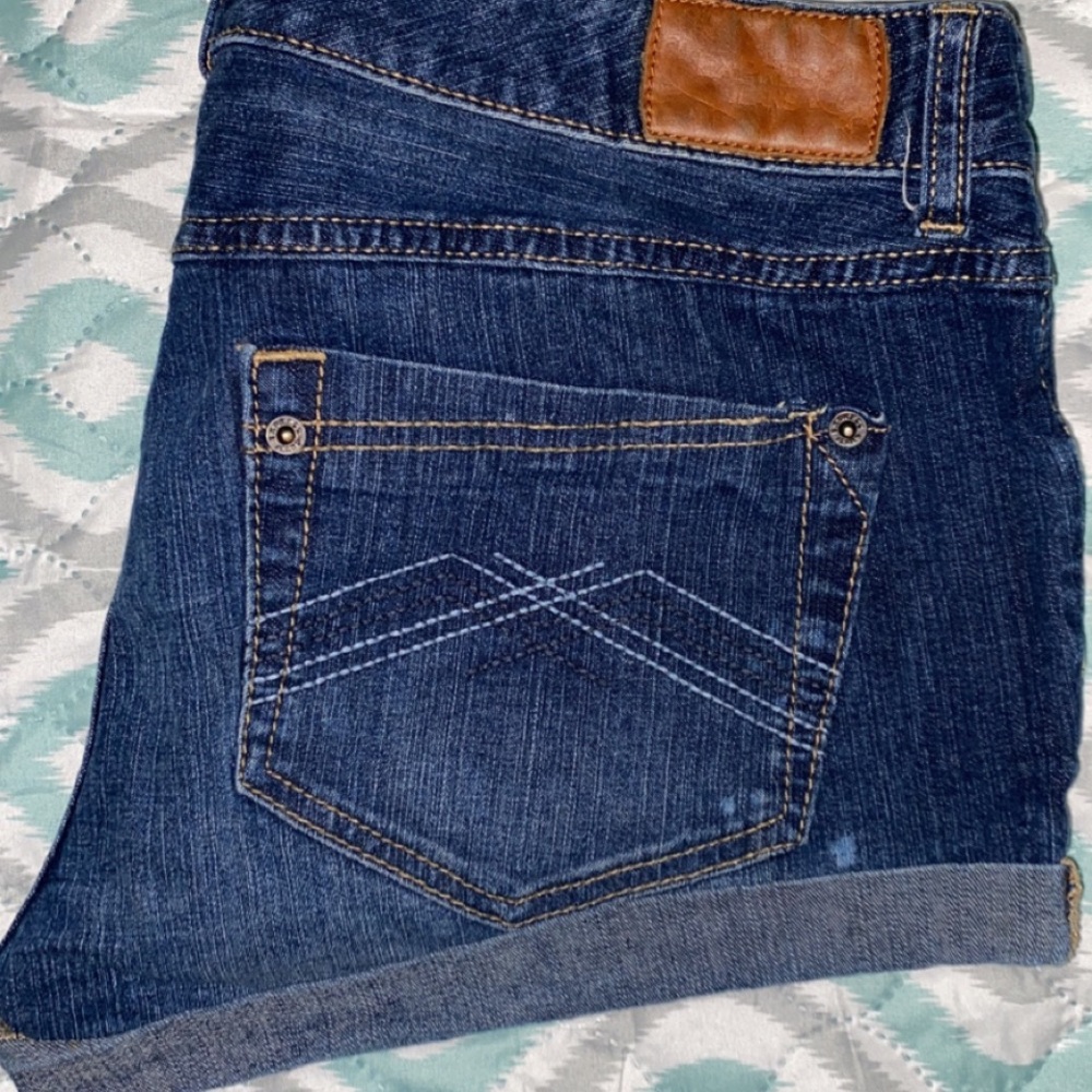 Express Jeans - Picture 2 of 2